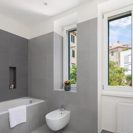 Deluxe Lejlighed Split